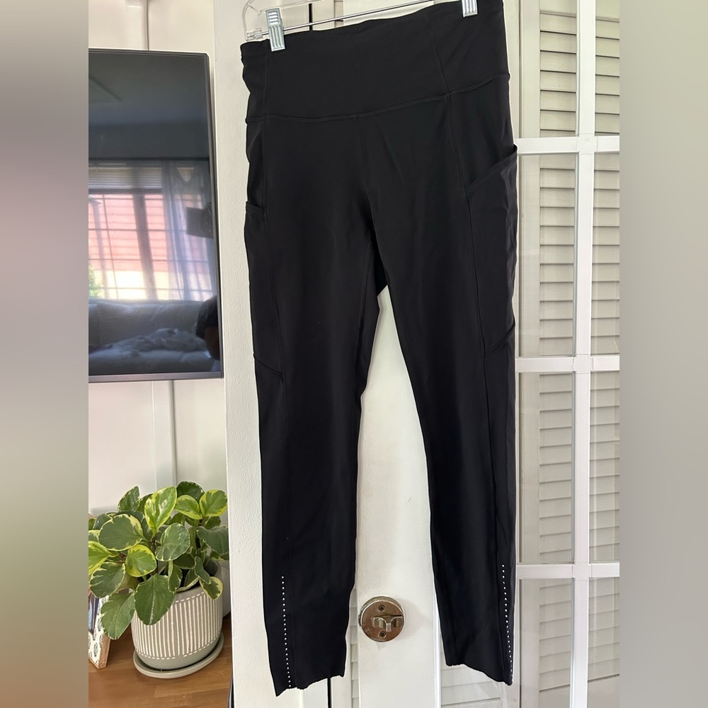Black Lululemon Athletic Leggings